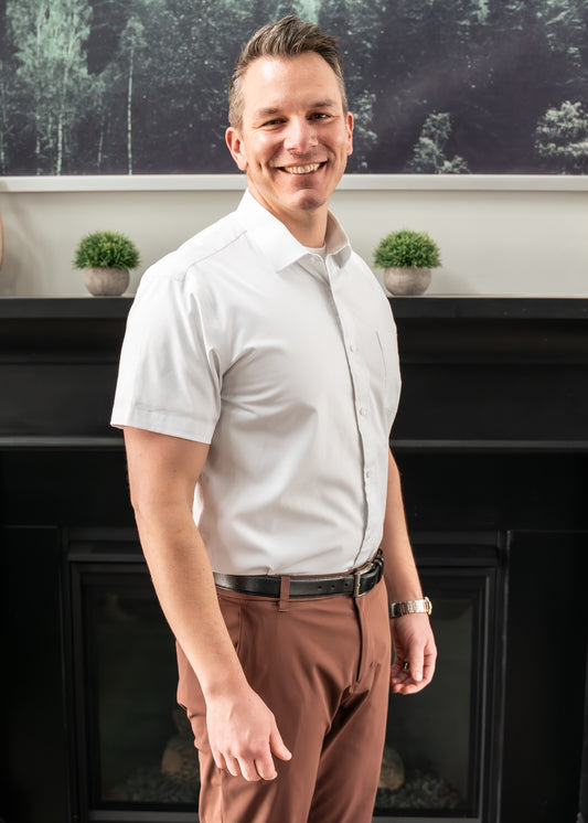 Men's Ultimate Dress Shirts - Short Sleeve